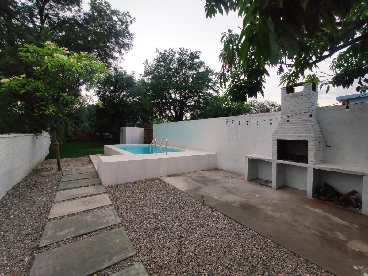 Casa Mango Amplia Con Alberca Y Cerca De La Media Luna !!! Рио-Верде Экстерьер фото